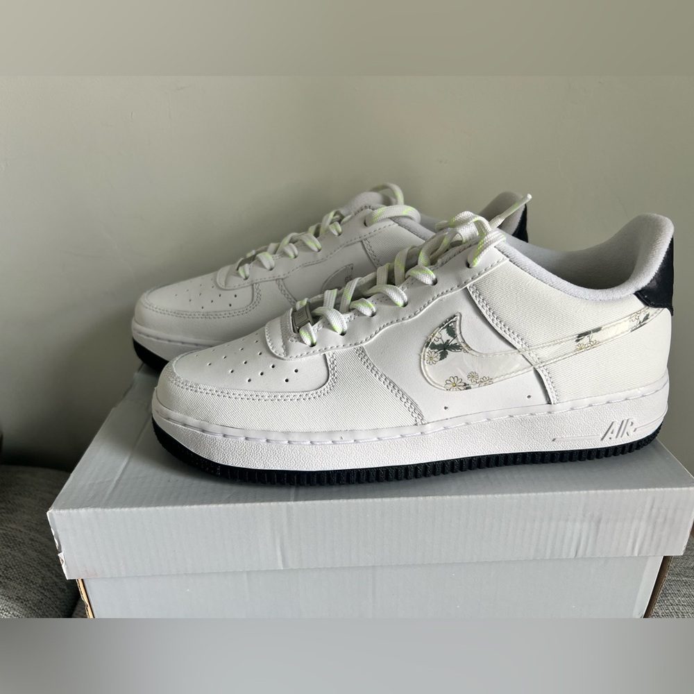Nike Air Force